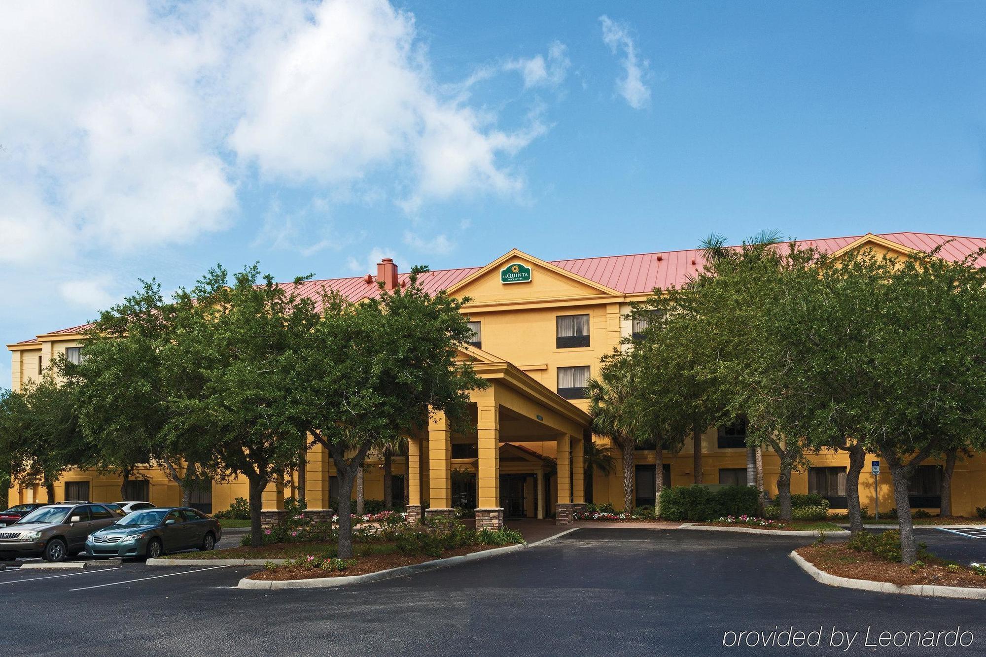 La Quinta By Wyndham Bonita Springs Naples North Hotel Eksteriør billede