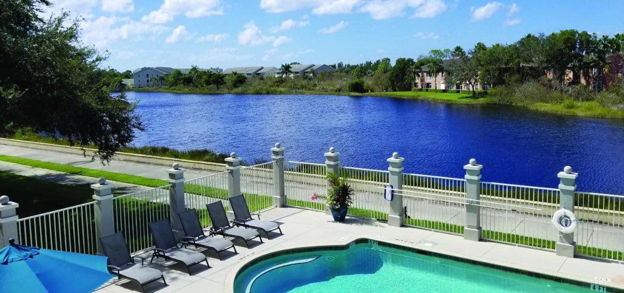 La Quinta By Wyndham Bonita Springs Naples North Hotel Eksteriør billede